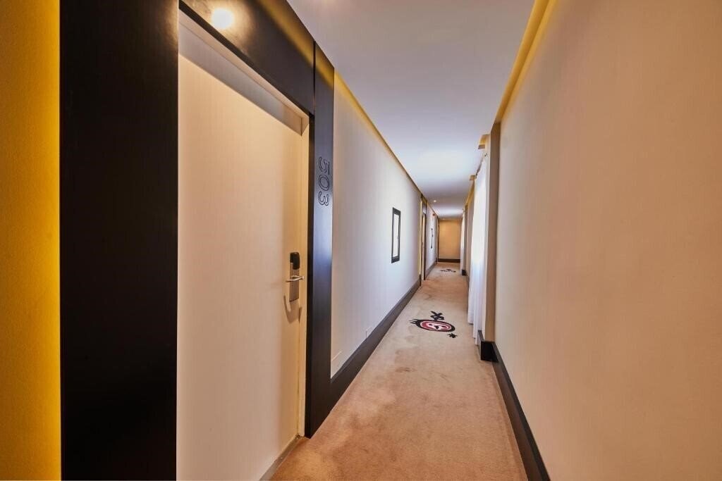 Фотография Hotel Joan Miro Museum 4*