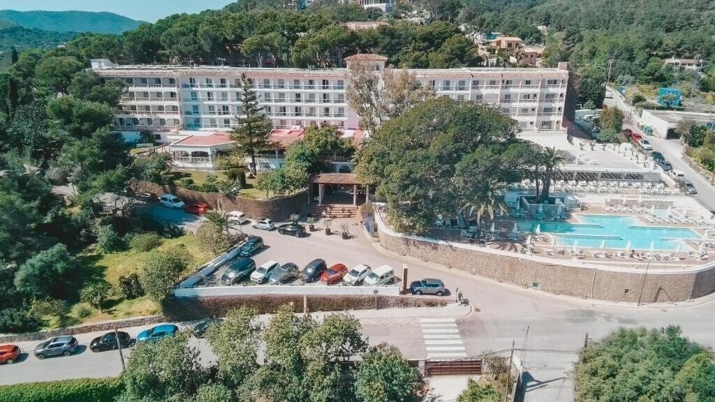 Отель Na Taconera (Cala Ratjada) 4*