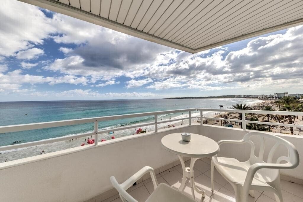 Voramar (Cala Millor) 3* қонақ үйі