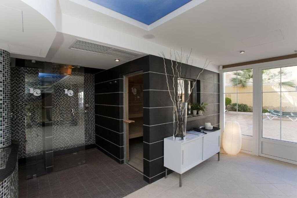 Capricho 4* қонақ үйі