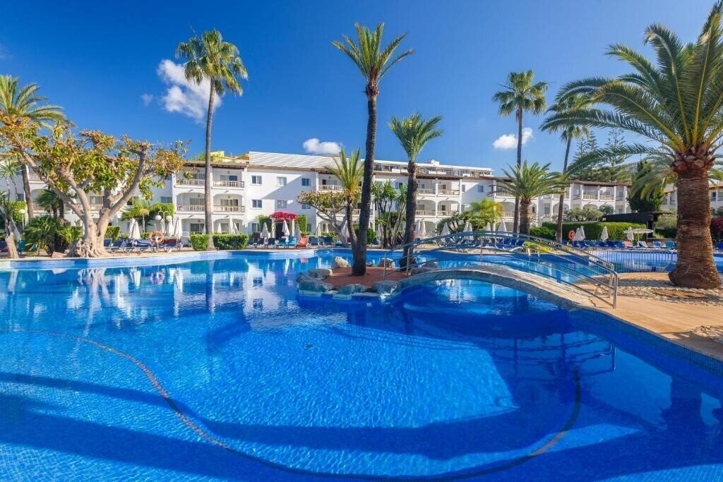 Alcudia Garden Apart 3* қонақ үйі