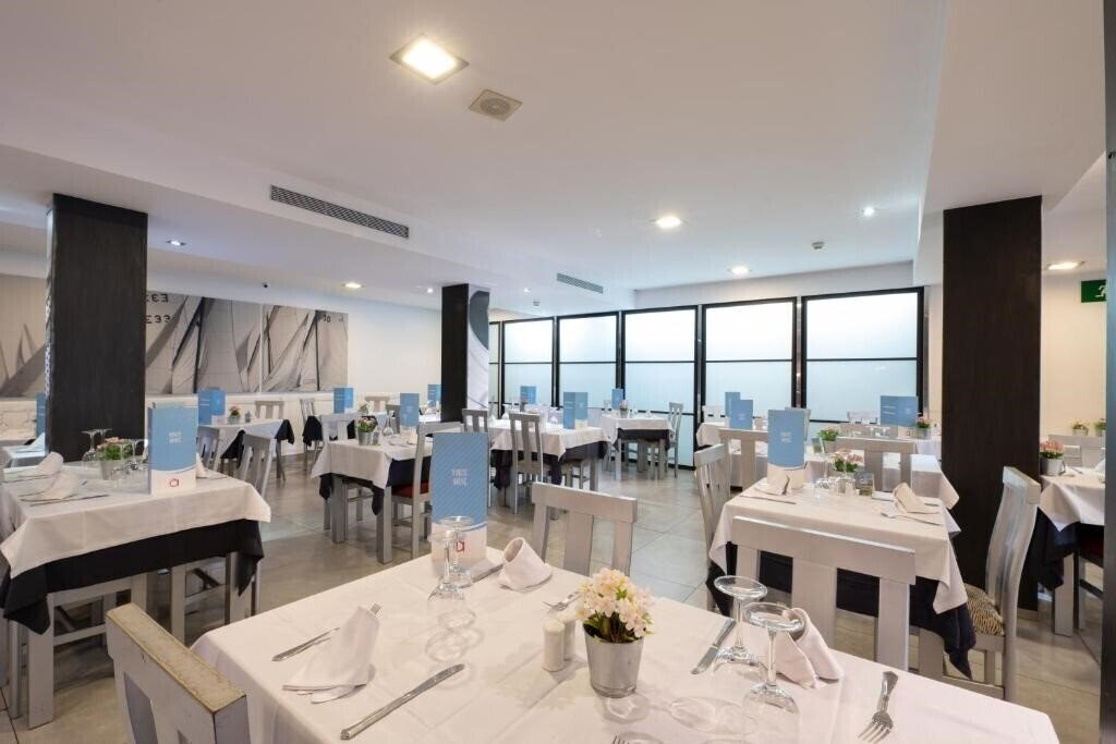 Nautic Hotel & SPA (ex. lti Fashion) 4* суреті