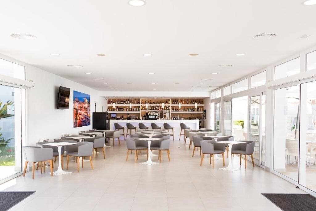 Menorcamar Apartamentos Apts апартаменты суреті