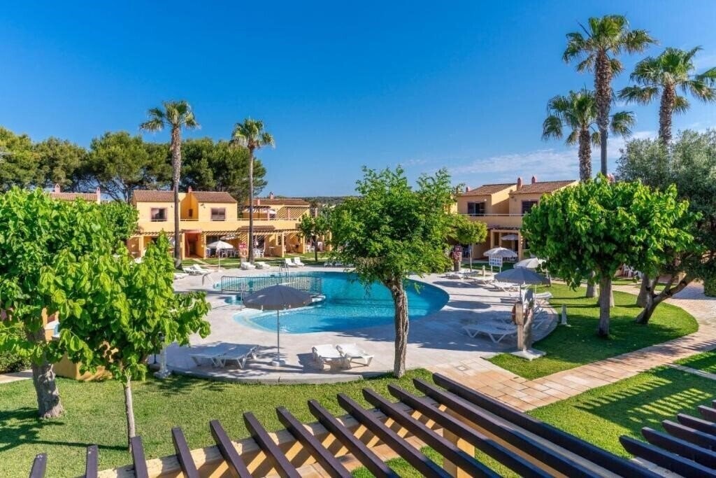 Отель Ses Anneres Aptos Apts апартаменты