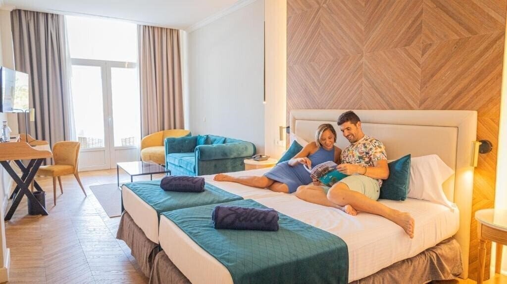 Port Mahon 4* фотосуреті