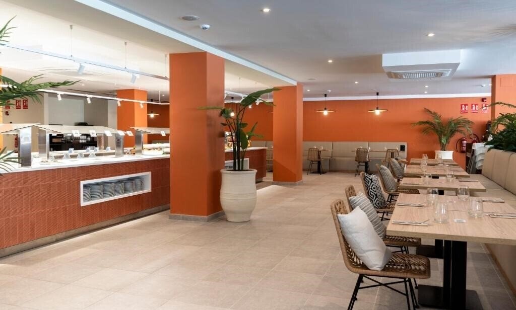 Картинка Alborada Beach Club 3*