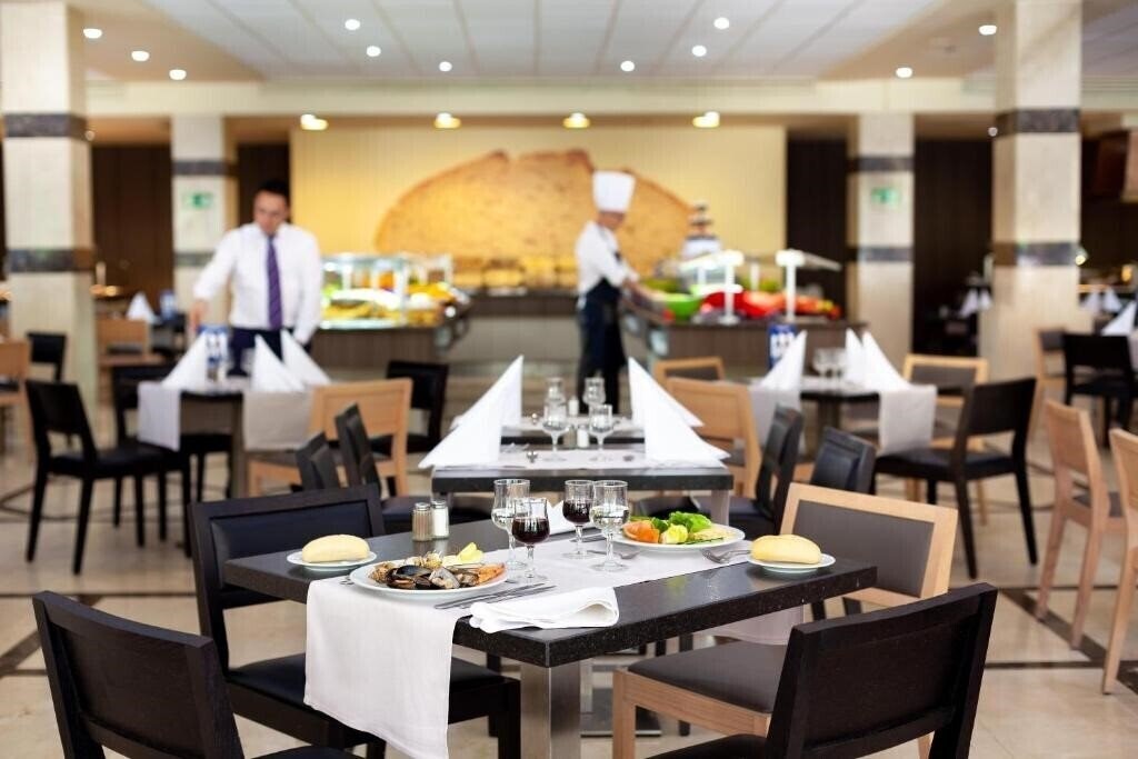 Best Jacaranda 4* суреті