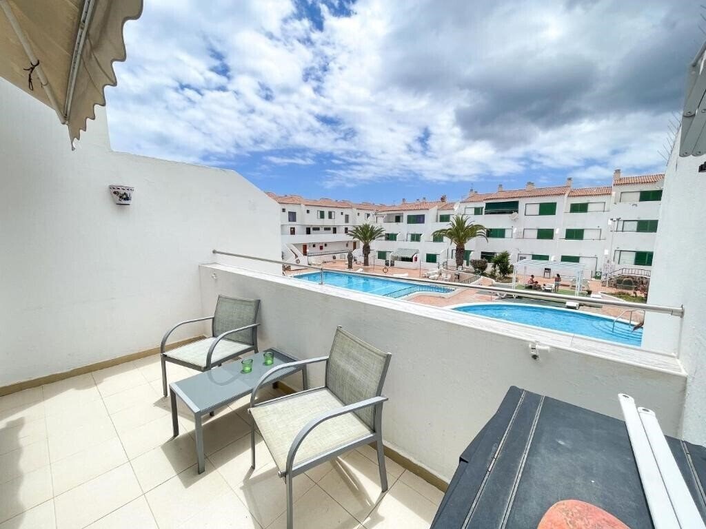 Alondras Park Apts 2* қонақ үйі