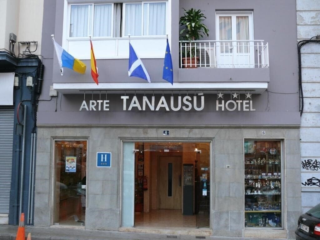 Tanausu Hotel 3* қонақ үйі