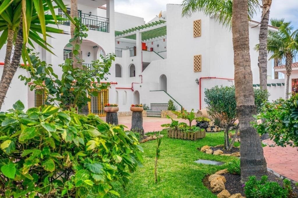 Sunset Harbour Club 3* суреті