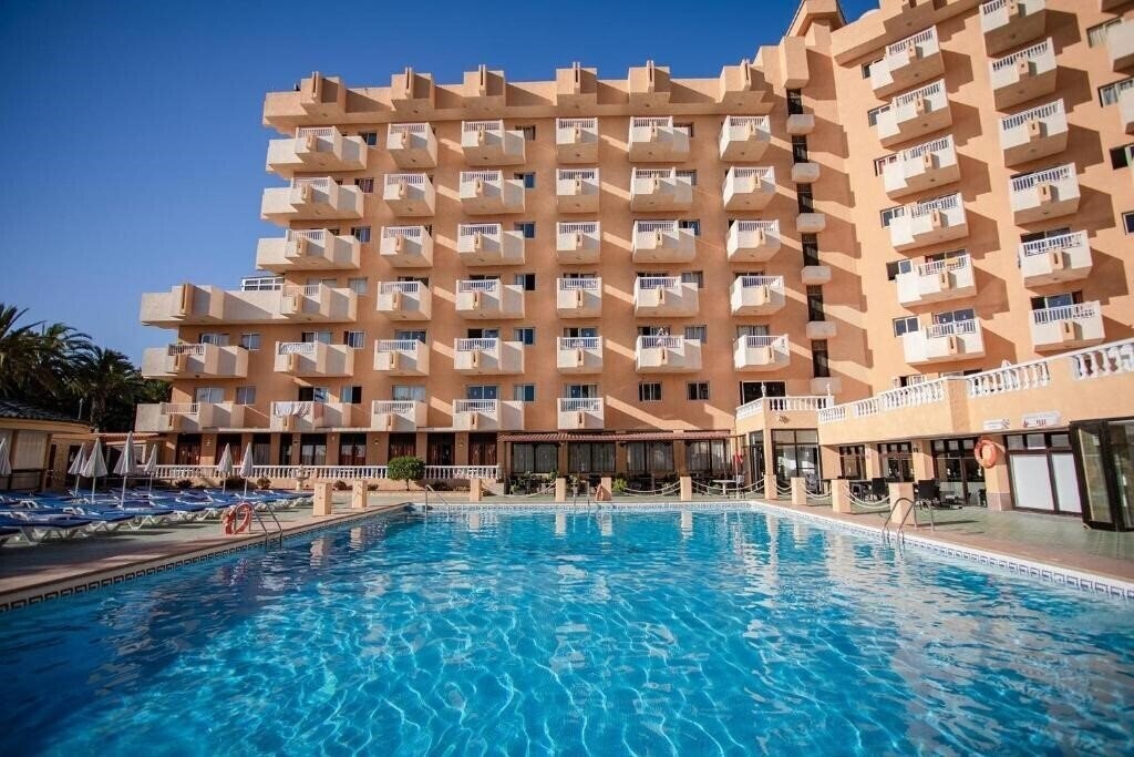 Отель Servatur Caribe 3*