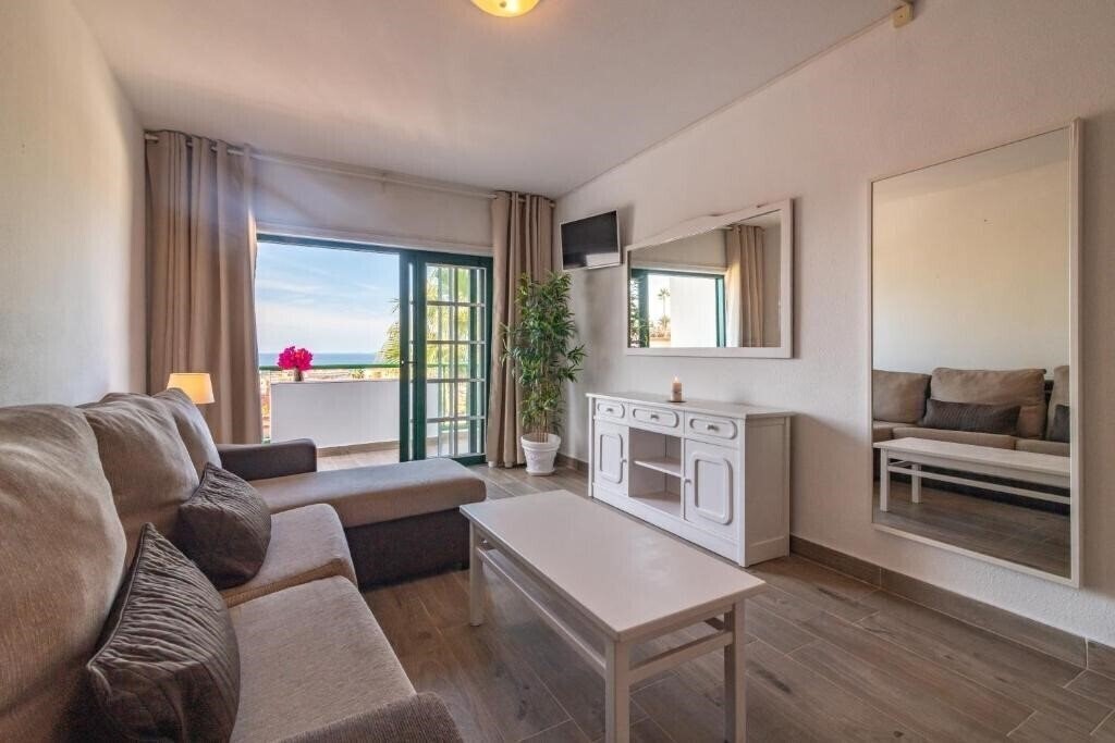 Картинка Neptuno (Costa Adeje) 3*