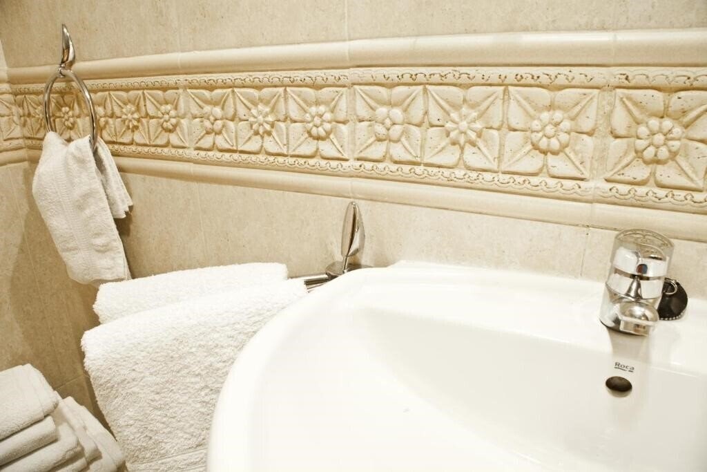 Отель Apartamentos Carolina 3*