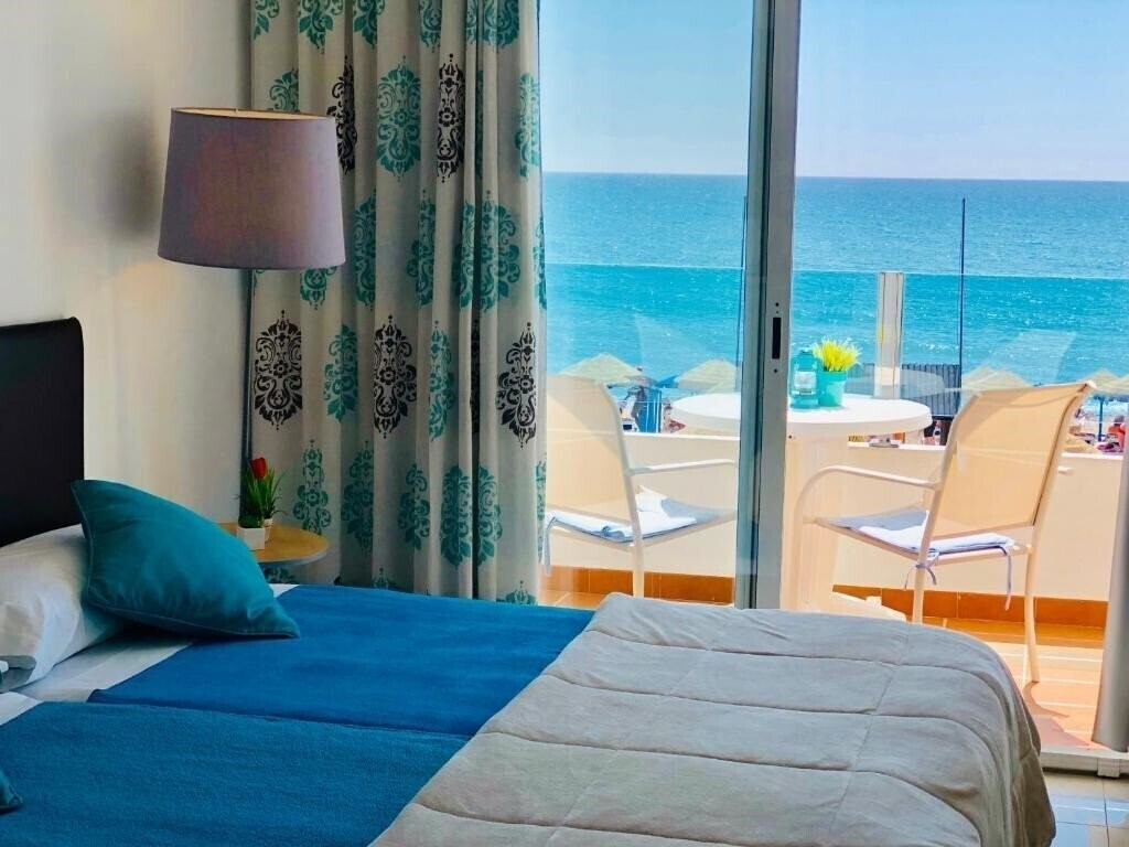 Изображение Apartamentos Carolina 3*