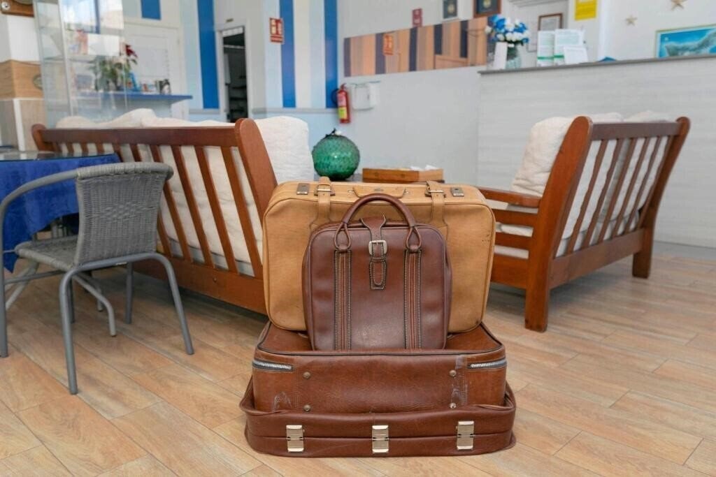 Hostal Pension Neon 2* суреті