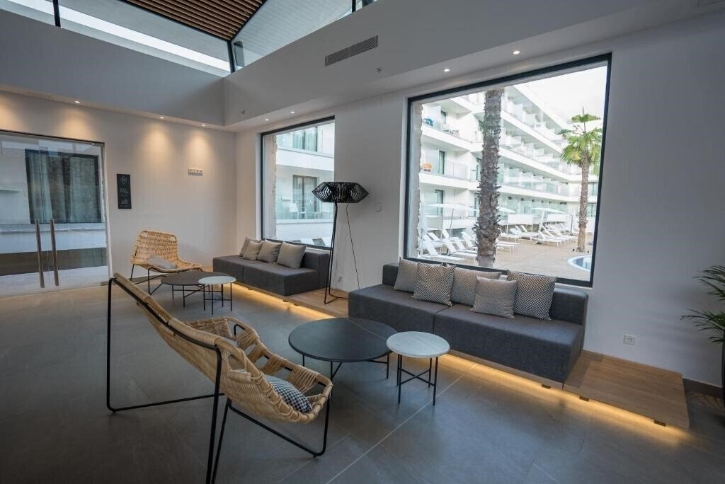 Картинка Morlans Suites 4*