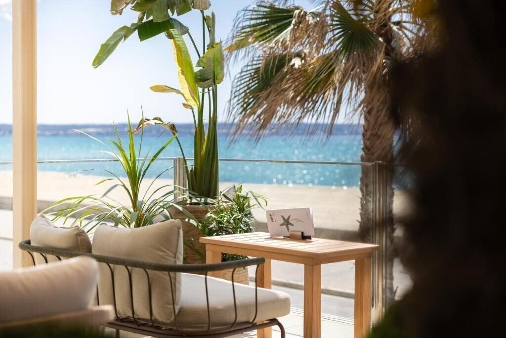 Отель Eden Playa Aparthotel 4*