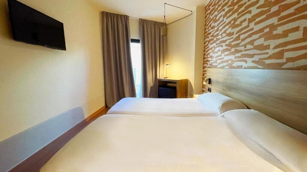 Картинка Eden Playa Aparthotel 4*