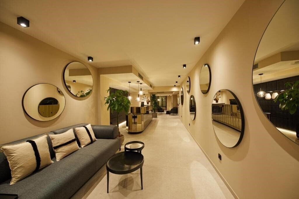Belle Marivent Petit 4* суреті