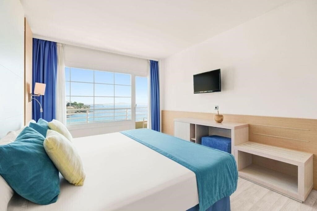 Agua Beach Hotel 4* қонақ үйі