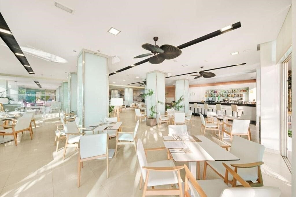 Agua Beach Hotel 4* фотосуреті