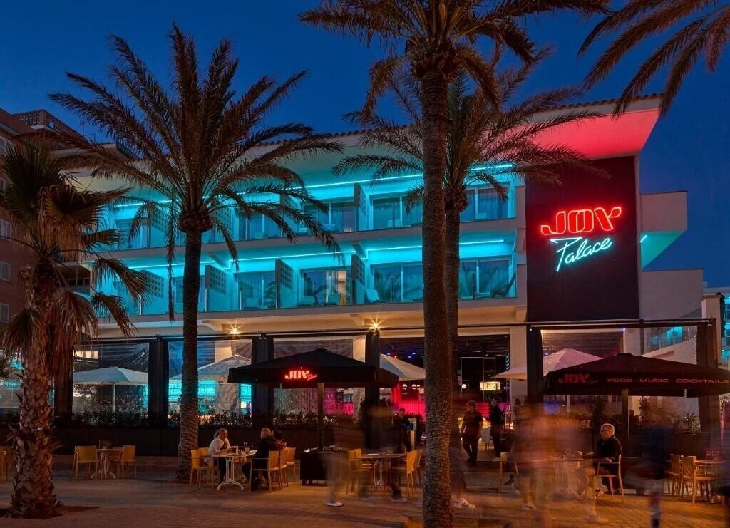 Изображение Universal Neptuno (Adults Onl) 4*