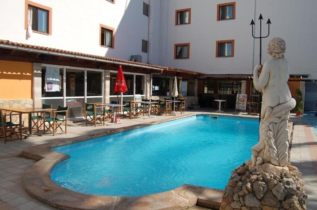 Фотография Raxa Hotel 1*