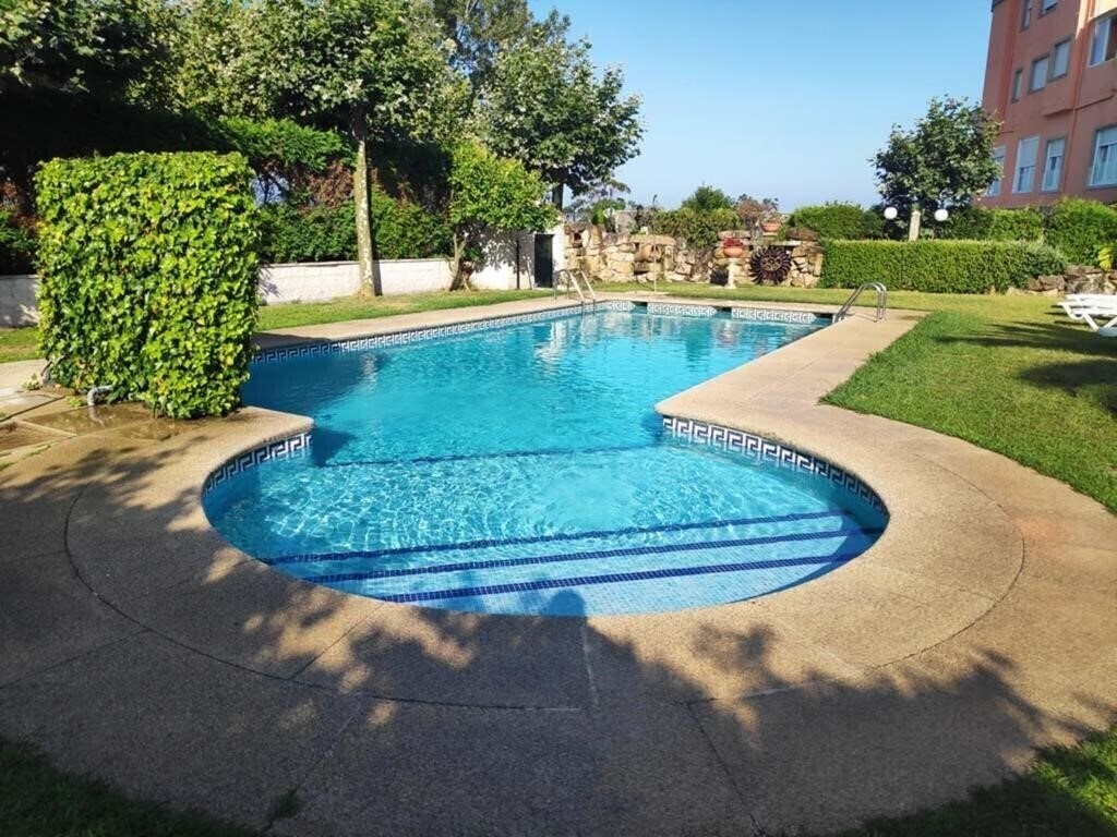 Apartamentos Revolta Sanxenxo 3000 3* қонақ үйі