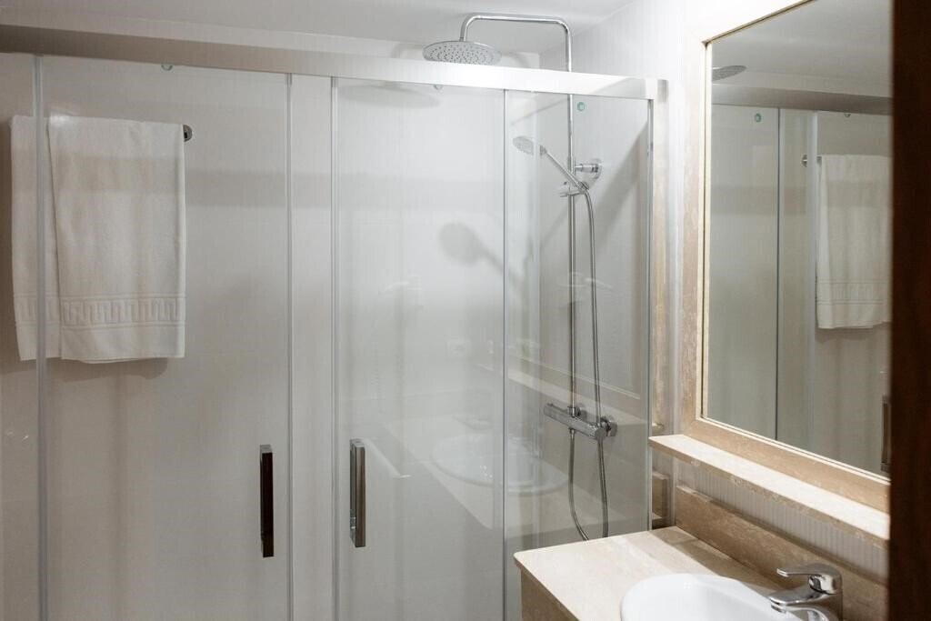 Villa Covelo Poio 3* фотосуреті