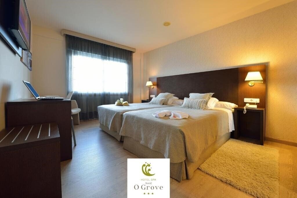 Отель SPA Norat O Grove 3*