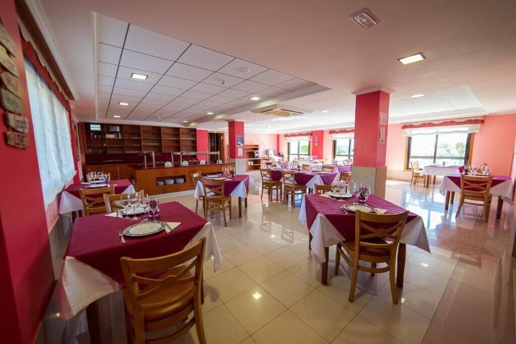 Hotel Atlantico Sanxenxo 2* суреті