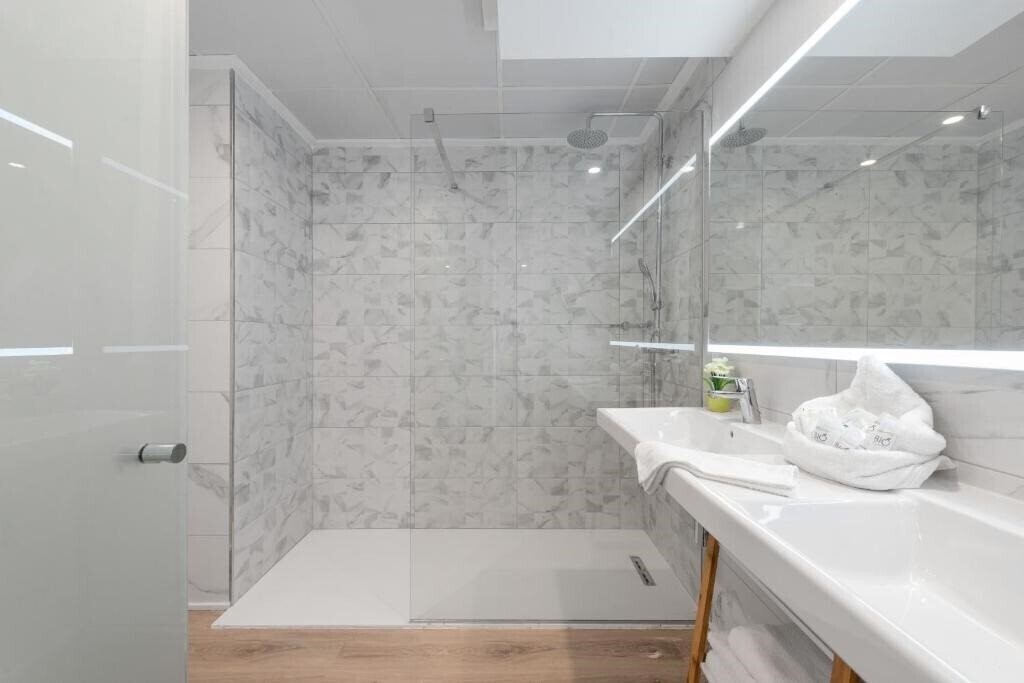 Aparthotel Alcudia Beach 3* фотосуреті