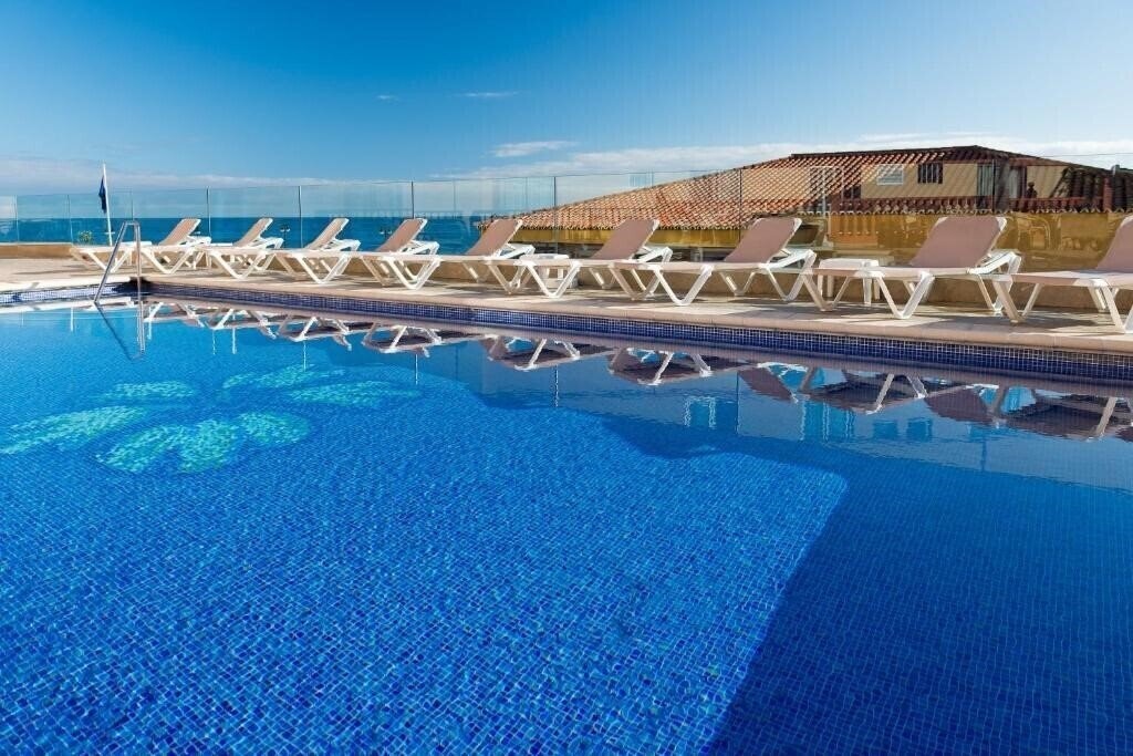 Отель Monopol 3*