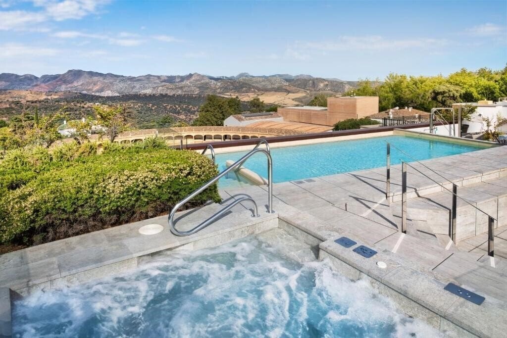 Catalonia Ronda 4* суреті