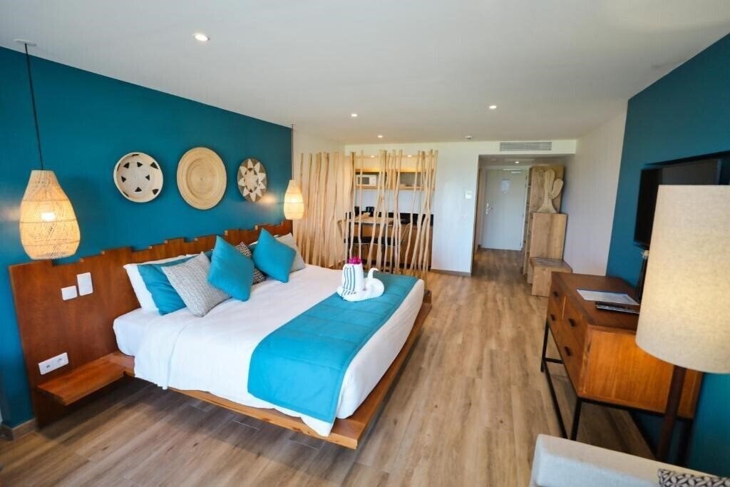 Изображение Hotel Orient Beach 4*