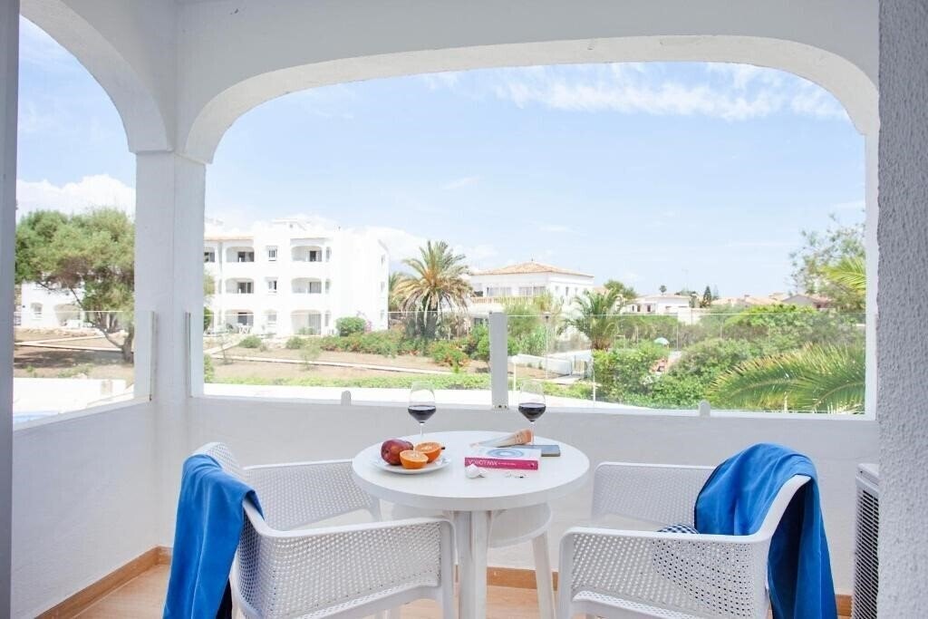 Bj Apartamentos Europa 3* суреті