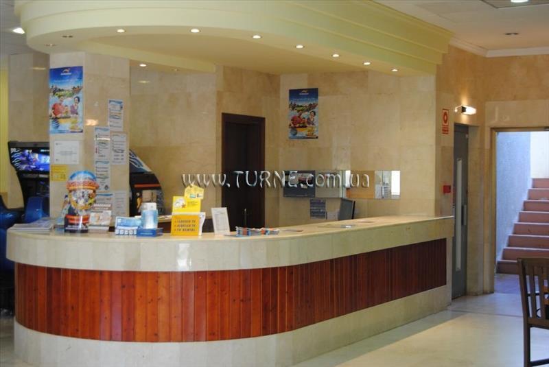 Фотография Mediterranean Suites 3*