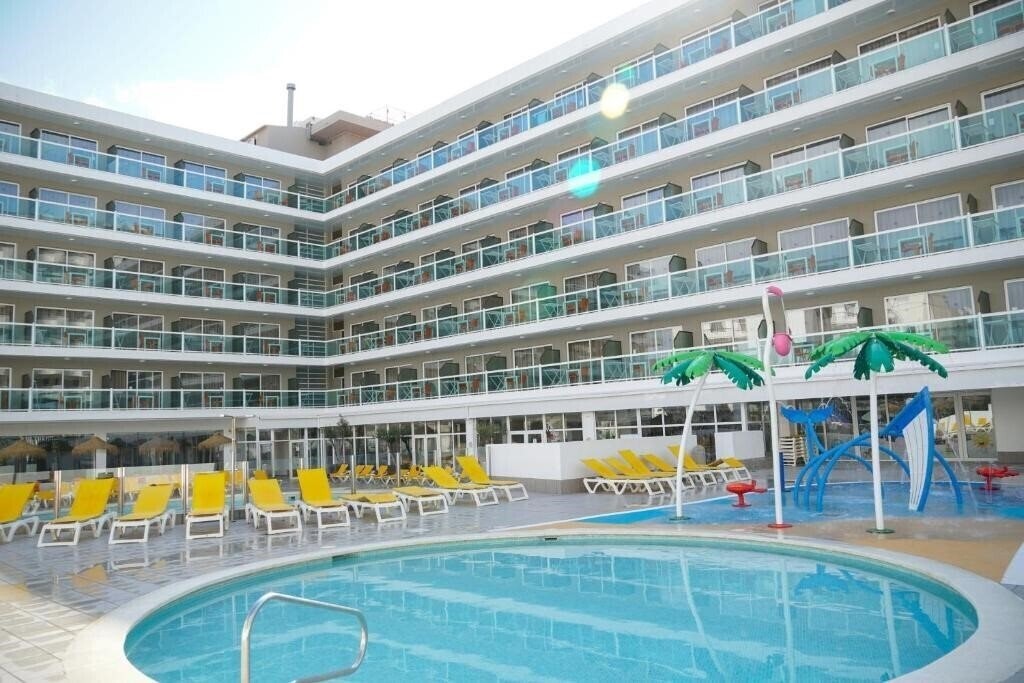 Ohtels Villa Dorada Apartamentos 3* қонақ үйі