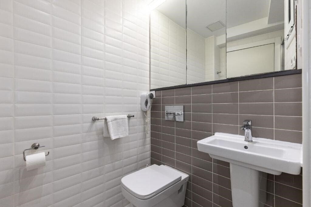 Rentalmar Aries Plus 3* фотосуреті