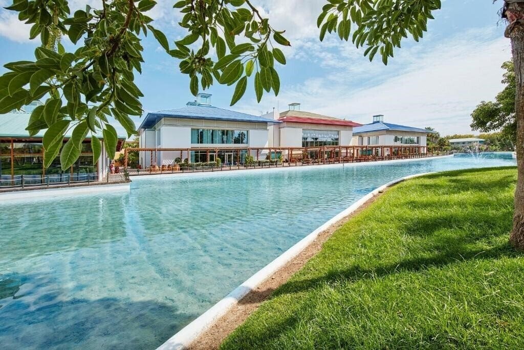 Отель Caribe Resort 4*