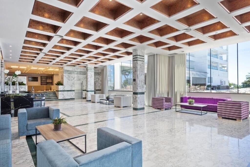 Best Punta Dorada 4* суреті