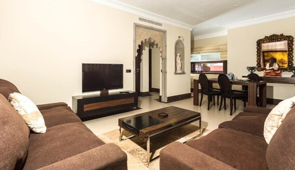 Rok Plaza 4* фотосуреті