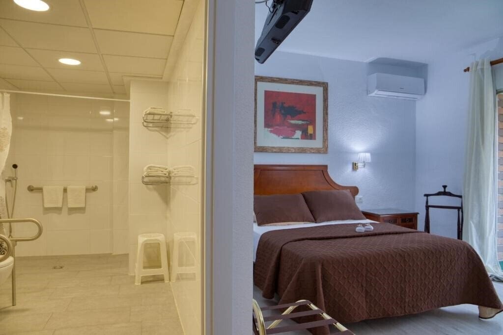 Фото Hotel Polamar 3*