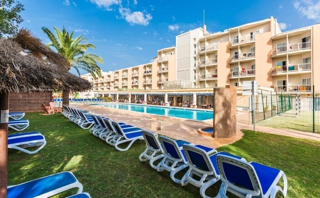 Playa Santa Ponsa 3* қонақ үйі