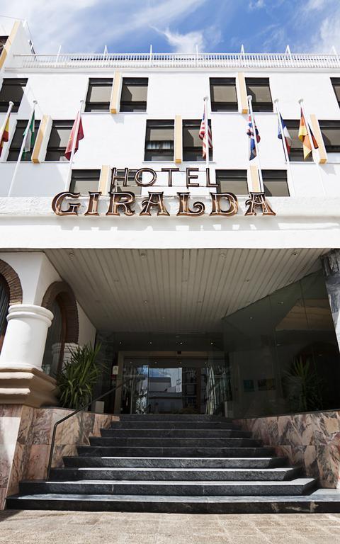 Изображение Giralda 4*