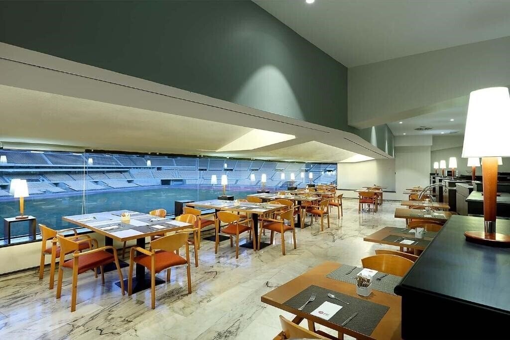 Eurostars Isla Cartuja 4* суреті