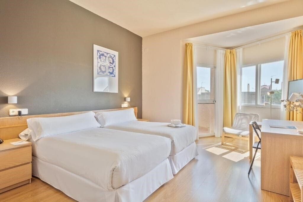 Hotel Trh La Motilla Business & Cultural 4* суреті