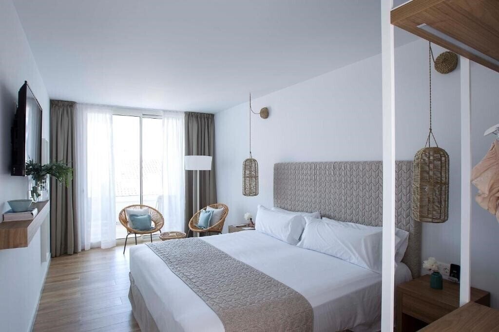 May Altafulla Beach Boutique 4* суреті