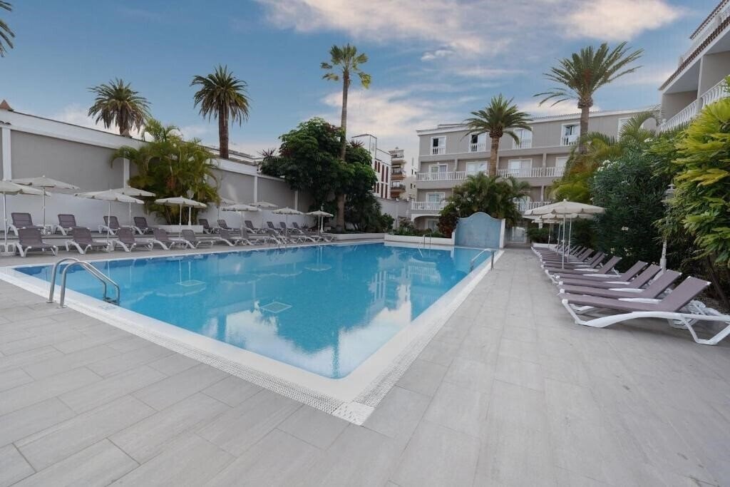 San Borondon 3* суреті