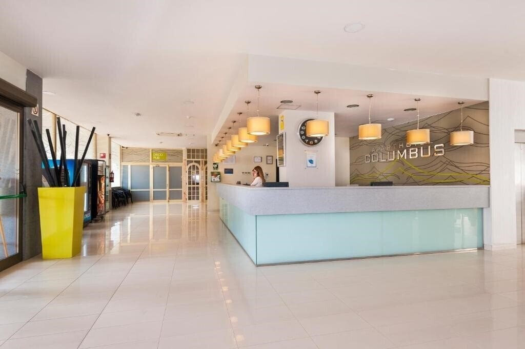 Kn Columbus 3* суреті